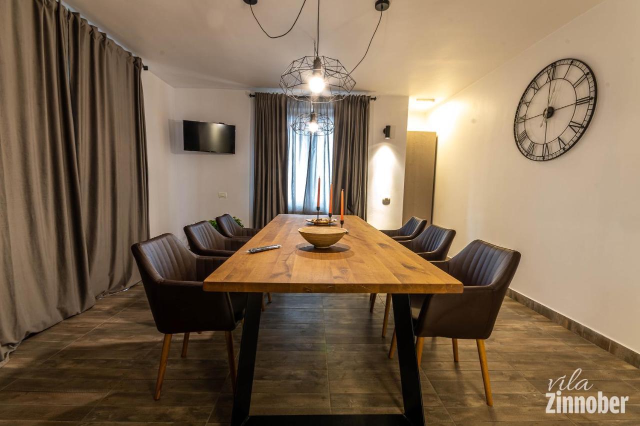 Vila Zinnober Brasov Luaran gambar