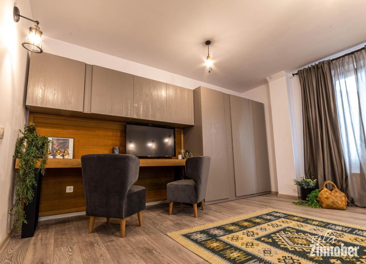 Vila Zinnober Brasov Luaran gambar